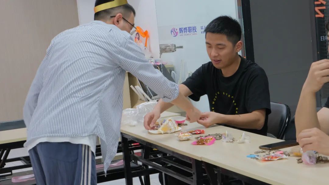 1656993127104704.jpg 640 (2).jpg