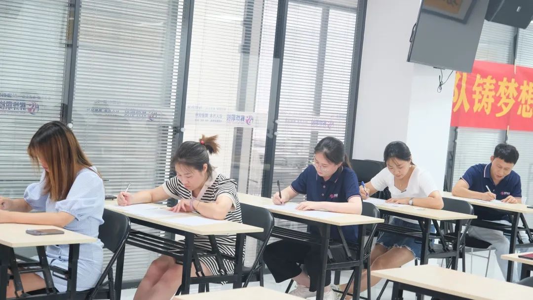 1658799505116369.jpg 640 (13).jpg