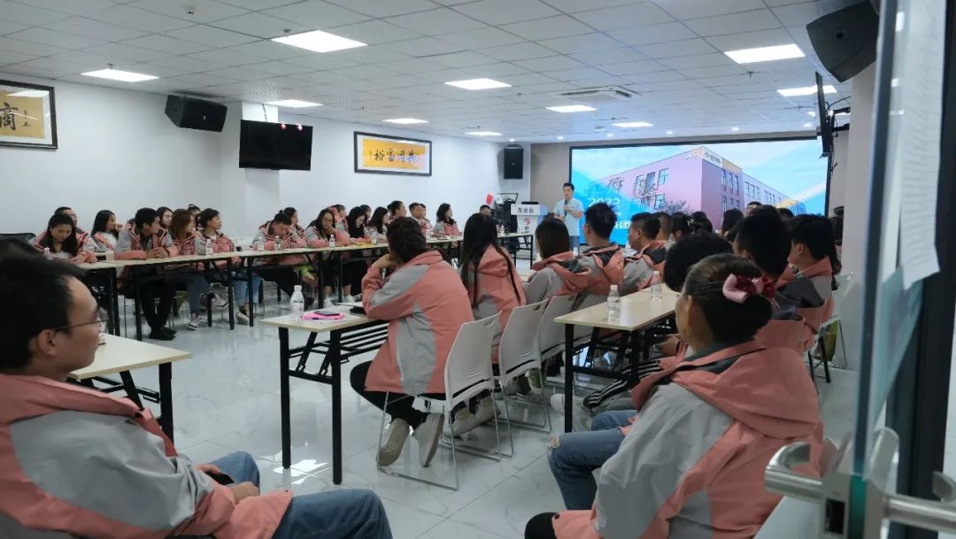 1665455386986559.jpg 640.jpg