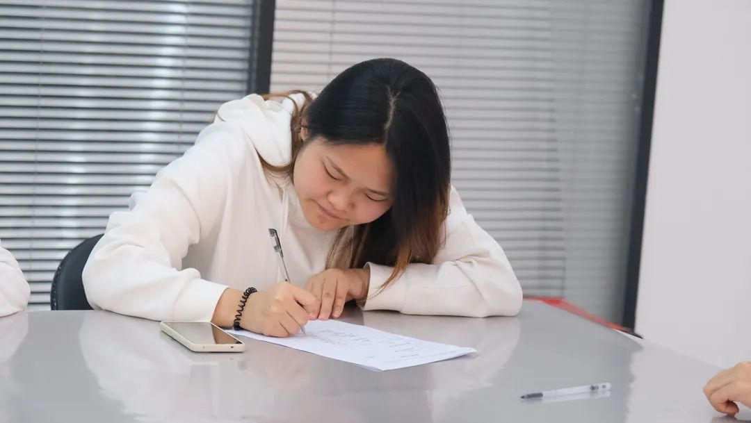 1666161375697778.jpg 640 (5).jpg