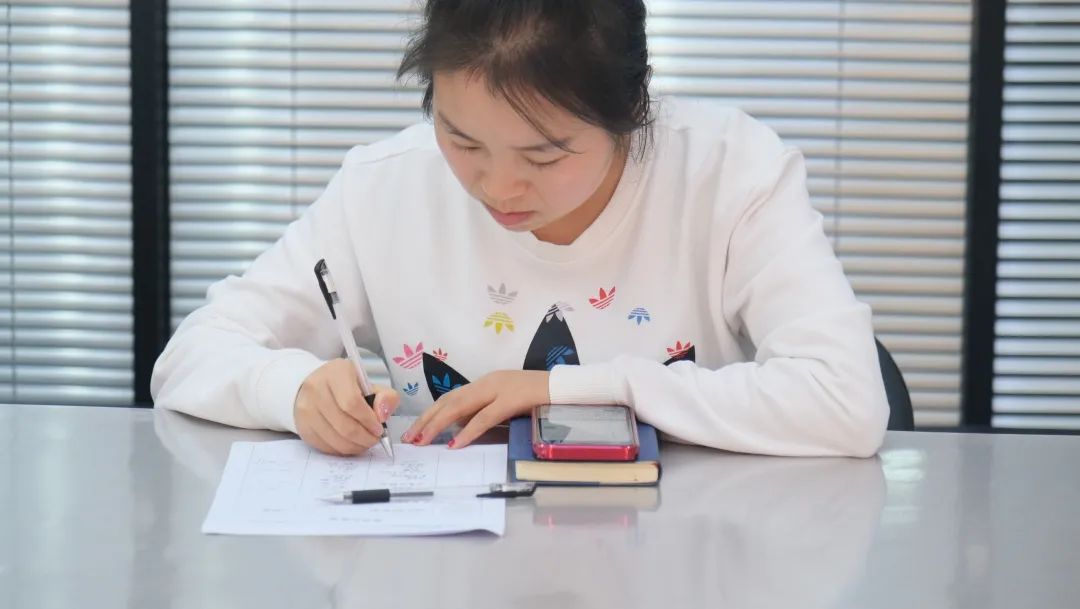 1666161397646421.jpg 640 (6).jpg