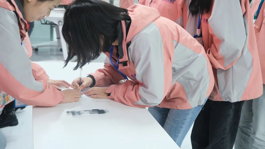 1667628875629072.jpg 640.jpg