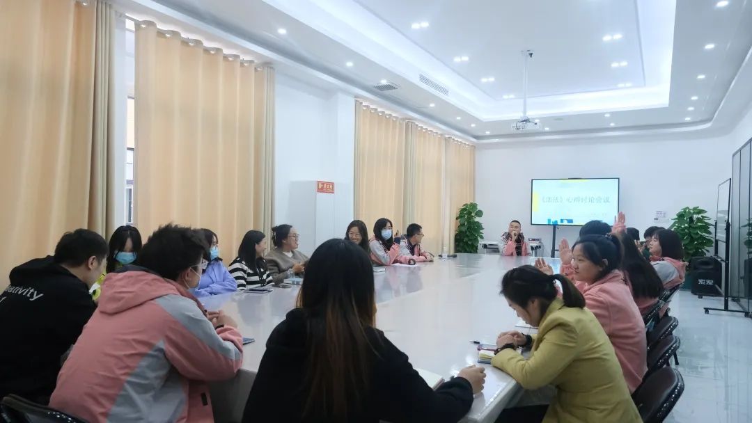 1668064407761397.jpg 640.jpg