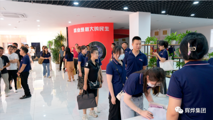 1689815708366645.png 640 (3).png