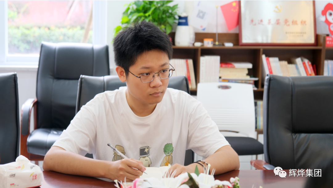 1690941682214281.png 640 (3).png