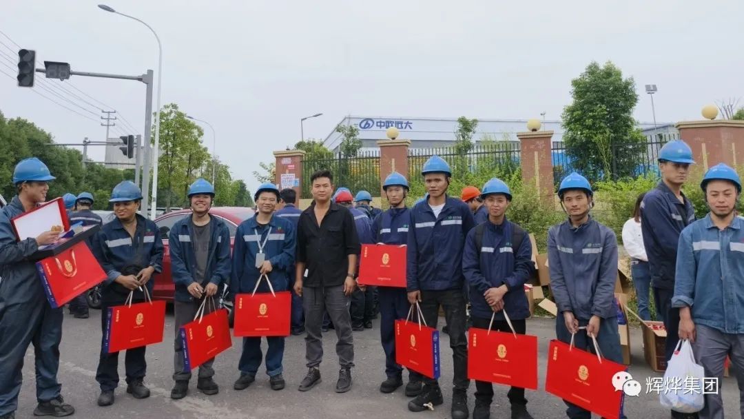 1696646111675616.jpg 640 (9).jpg