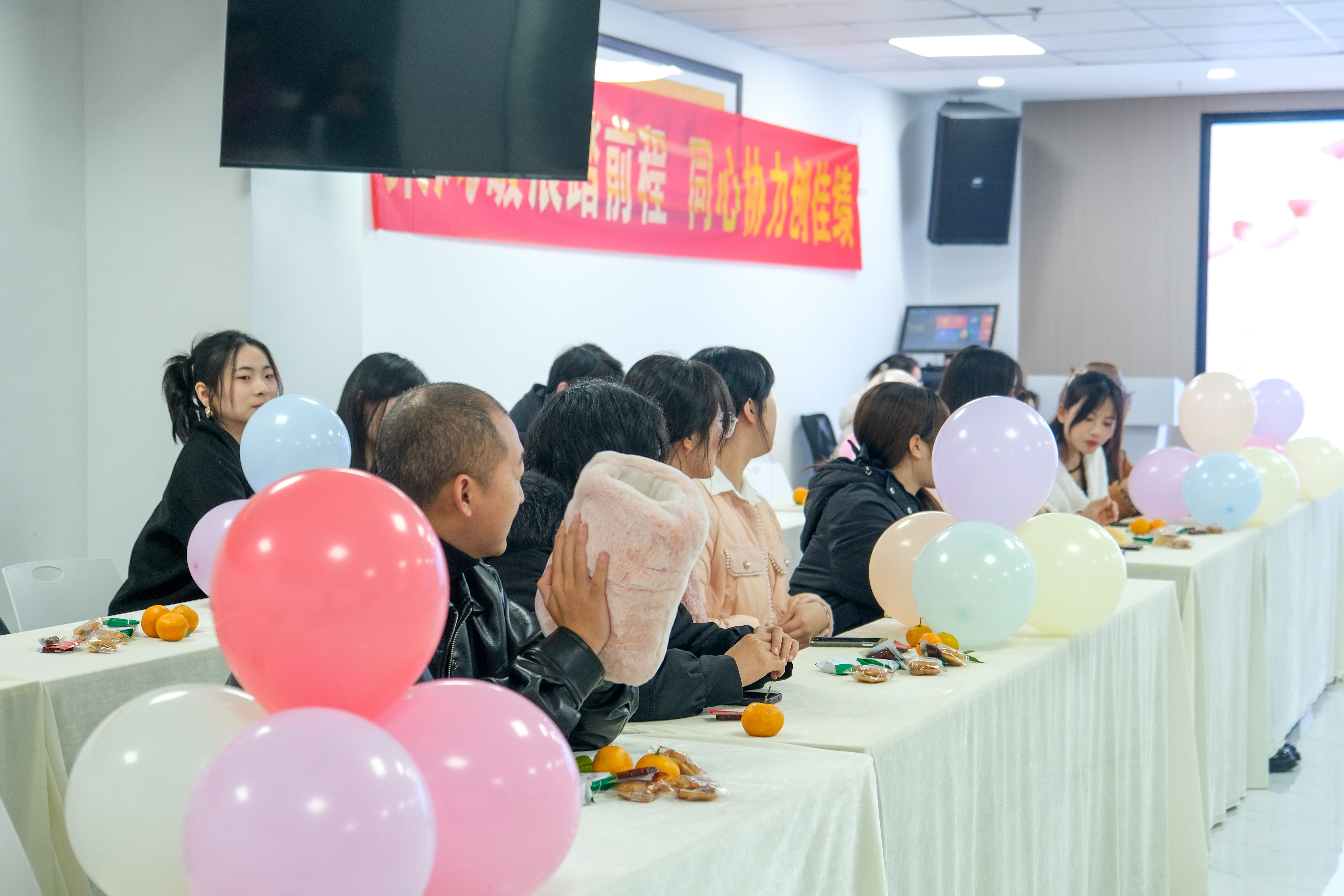 1701487951380614.jpg 4.jpg