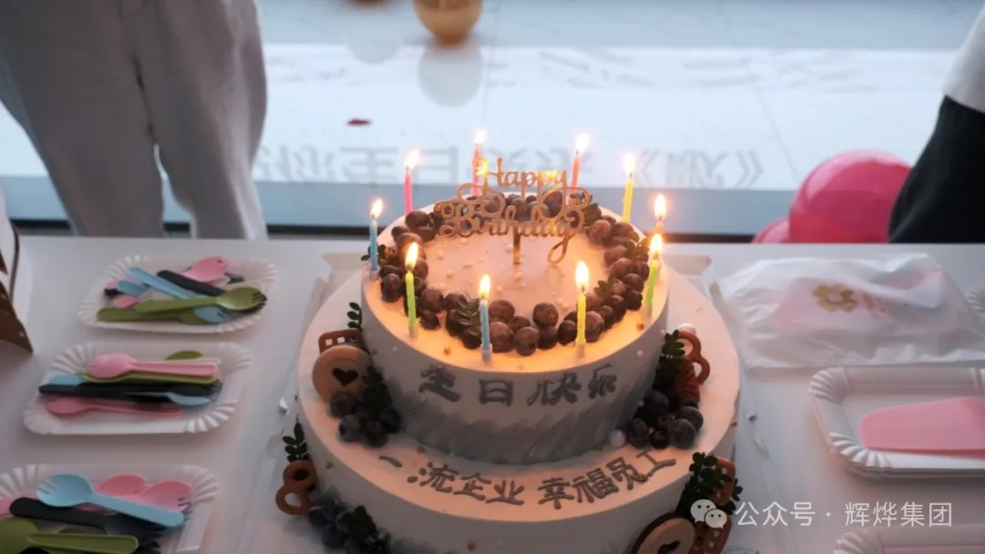 1714357388548342.jpg 640.webp (17).jpg