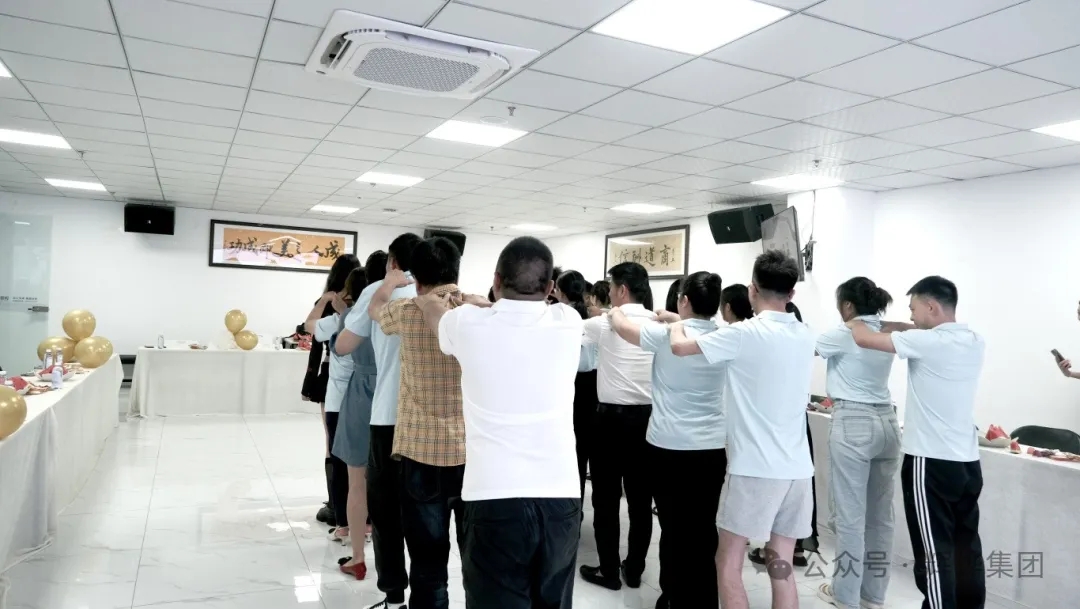 1716862544919002.jpg 640.webp (7).jpg