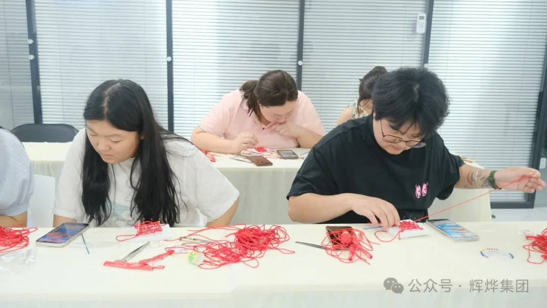 1723453047756637.png 640.webp (12).png