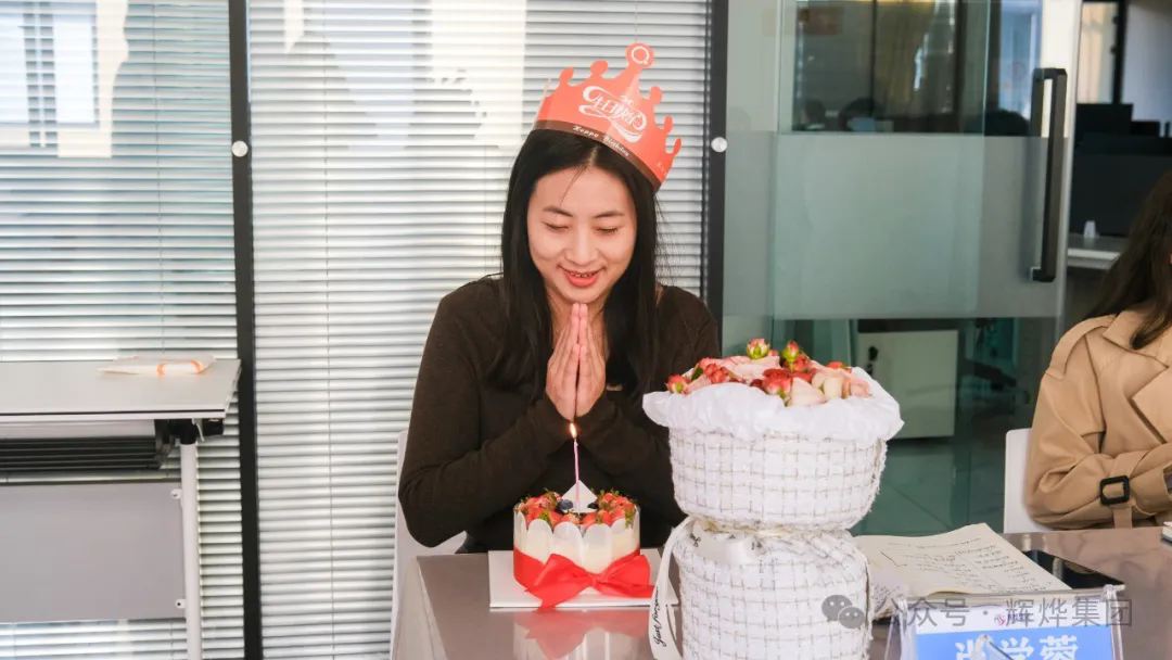 1730513732429176.png 640.webp (16).png