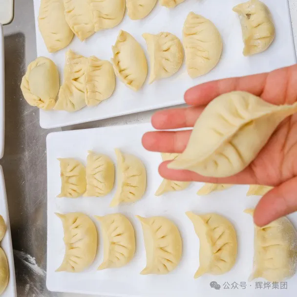 1731030545509978.png 640.webp (16).png