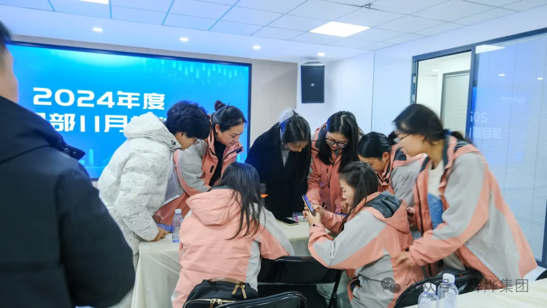 1733296490178307.png 640.webp (11).png