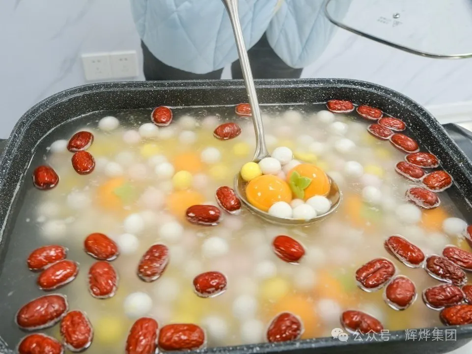 1739415980129382.png 640.webp (13).png