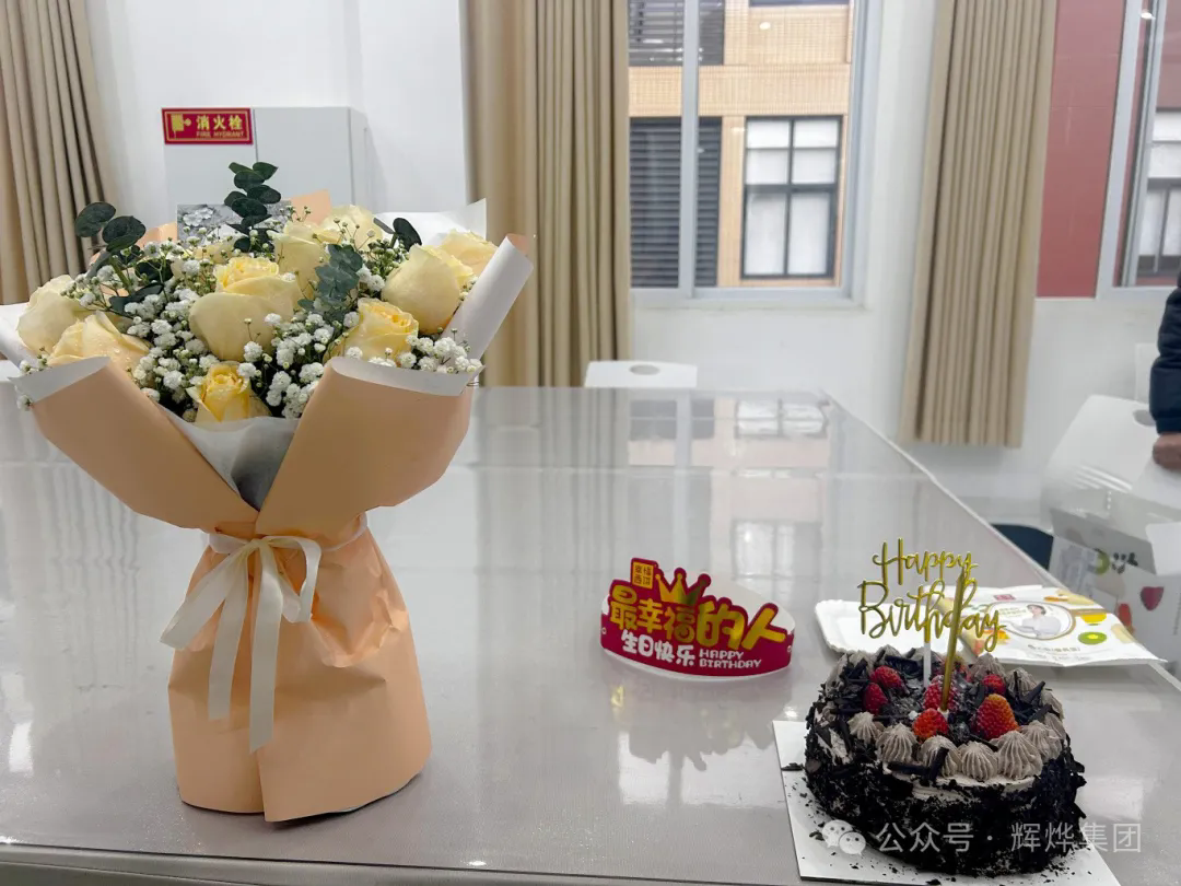 1740192989359704.png 640.webp.png